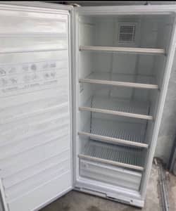 Warranty 380L Up Right Freezer Westinghouse Frost Free good work Con