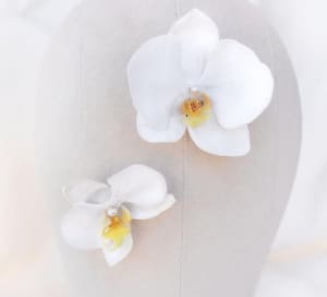 Orchid flower hair clips