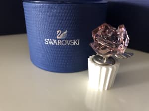 SWAROVSKI * Single Rose in Ceramic Pot *