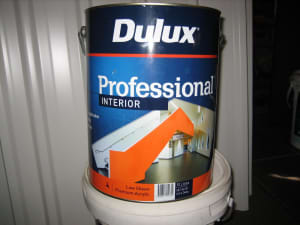 Dulux 10 Ltrs Professional Low Sheen Interior Ultra Deep Base