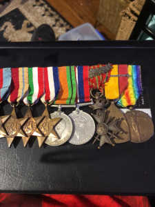 Wanted: original fullsize war medals