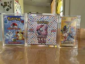 Pokémon bundle, 151 Japanese, V star & jungle water blast theme deck