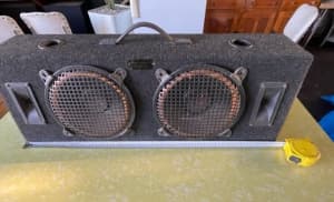 Bass Kicker BK1002 - Twin 9 300W Speakers in Carpeted Box