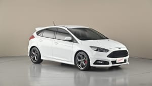 2017 Ford Focus LZ ST2 White 6 Speed Manual Hatchback