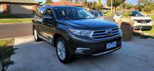 2010 TOYOTA KLUGER GRANDE LOW KMS 7 SEATER