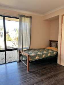 Single room available near Christchurch park in Currambine