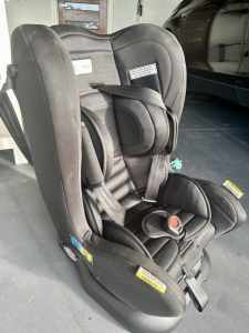 Infasecure Cosi compact (0-4 yrs) child car seat.
