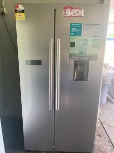 Hisense large side by side fridge freezer