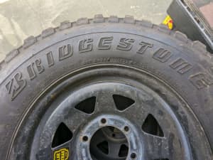 Wheels & Tyres 16x8 20 6 stud & 235/85R16