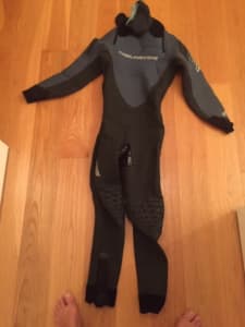 Wetsuit - High Quality Neil Pryde Winter Wetsuit, Excellent Condition