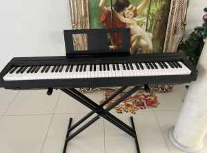 Yamaha Digital Piano P-45 in new condition