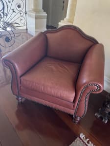 Lounge Sofa 2 Armchairs in Antique Red Leather - Very Comfortable