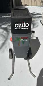 Ozito Silent Shredder