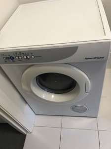 Fisher&Paykel Dryer