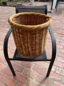 MEDIUM SIZE RATTAN BASKET - FOR LAUNDRY, STORING TOYS OR YOUR KNITTING