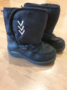 chute snow boots