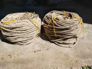 Used poly rope. 14mm, long lengths,