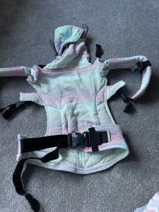 Lenny lamb baby carrier