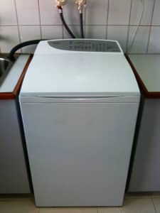 Washing Machine Top Loder - Fisher & Paykel 7Kg