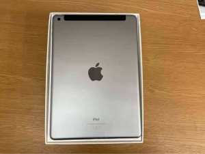 Fair Cond. Apple iPad 6th Gen 32GB Cellular Unlocked - Phonebot