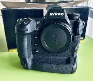 Nikon z9 low shutter
