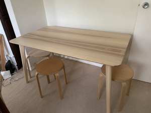 Ikea Lisabo dining table (3 stools excluded)