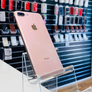 Phone 7 Plus 32GB Black Rose Gold, On Discount With Warranty!