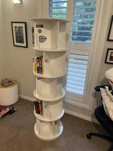 Rotating Book shelf