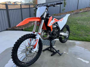 2020 KTM 150 SX , ONLY 27 HOURS