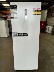 Chiq 380 Litres Hybrid Fridge Freezer .