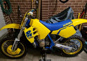 Suzuki vmx motorcross rm rmx250 91 