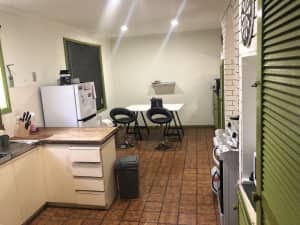Room available for rent in albanvale