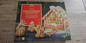 Free Gingerbread House Kit