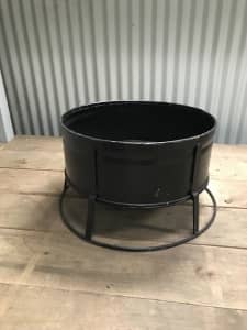 Oil catch pan for 205L drum