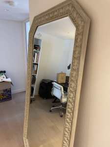 Mirror Antique (Pd$2790)
