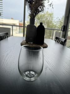 10 Stemless Curved Wine Glasses