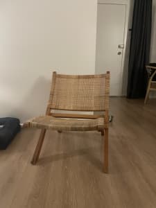 Foldable outdoor weaved chair