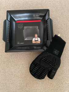 Curtis Stone BBQ Grill Basket and Oven Gloves