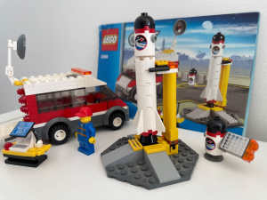 x3 LEGO City sets : 3366, 60136, 60145