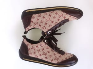 LOUIS VUITTON Mini Lin Monogram Sneakers Cherry color size 37.5