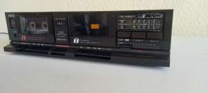 Vintage AKAI HX-A351W stereo double cassette deck 