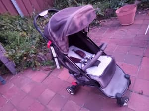 Safety 1st Nook baby travel stroller 6.5 kg. lightweight baby stroller
