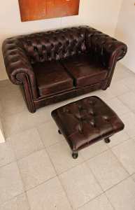 GASCOIGNE Chesterfield Leather couch. As new Sofa Lounge RRP $4990