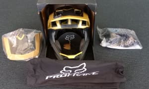 2018 Fox Proframe Matte AS (black & gold) - New Condition