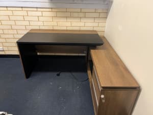 2 Matching Work Stations
