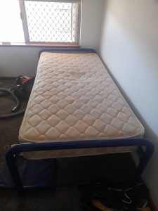 FREE Single pipeline bed with mattress