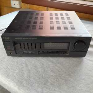 Teac SA-2000 DC integrated stereo amplifier vintage