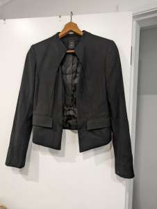 Cue city jacket black size 8