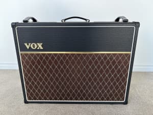 Vox AC30C2X with Alnico Blue Speakers