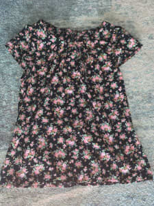 Dotti pink and black floral top (S)